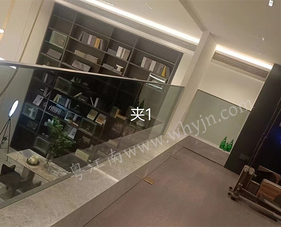 玻璃栏杆
