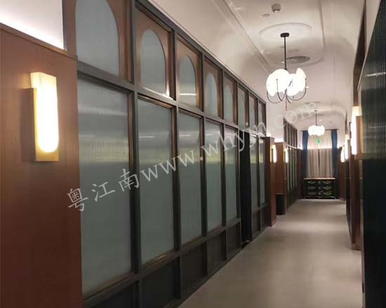 不锈钢隔断